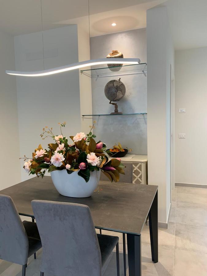 Apartamento A Casa Di Chiara 2 Stresa Exterior foto